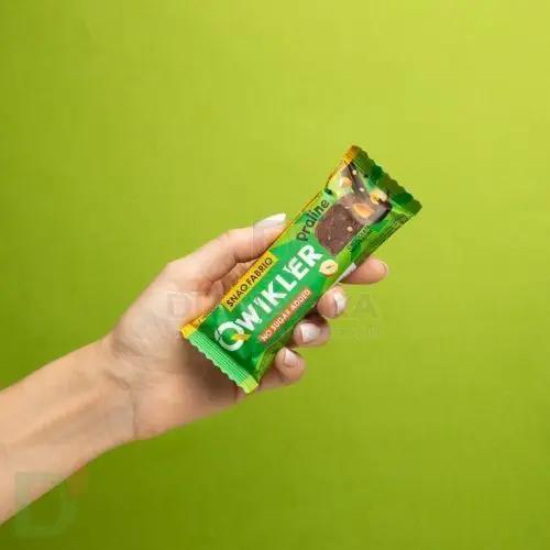 Батончик глазированный Snaq Fabriq QWIKLER Шоколадно-Ореховое пралине, 35 гр в интернет-магазине